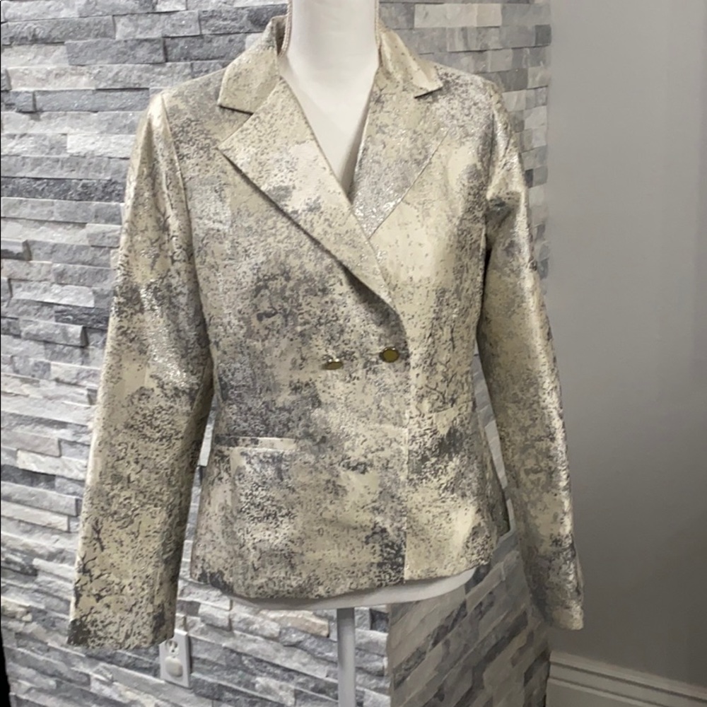 Cabi Cream and Silver Metallic Blazer Size 6